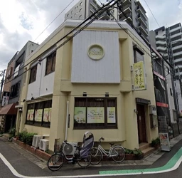 亀有駅徒歩3分！可愛い外観の角地物件です！【重飲食不可】外観