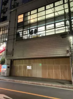 江坂駅 徒歩2分 国道479号線沿い 1F スケルトン物件 【重飲食可】外観