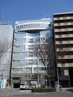 北浜駅 徒歩4分 1階店舗事務所 給排水引込可能外観