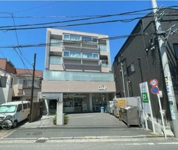 弘明寺駅 徒歩5分,飲食店可,土日・祝日利用可,駐車場4台(契約台数相談可能)外観