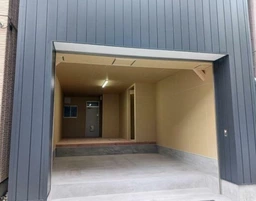 根津駅徒歩6分 1階路面店[11472]外観