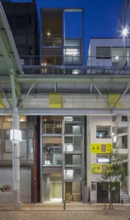 赤羽駅 徒歩7分 赤羽スズラン通り商店街沿い 新築 1F路面スケルトン物件【飲食可】外観