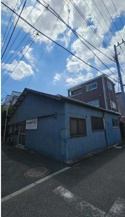 梅屋敷駅徒歩3分　飲食不可外観