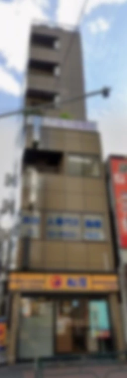 【飲食不可】大久保駅 徒歩1分・新大久保駅 徒歩5分・西武新宿駅 徒歩9分!大久保通り沿い!居抜き物件!!外観