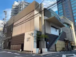 乃木坂駅 徒歩3分 現況:レストラン 飲食居抜き物件 【飲食可】外観