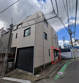 下北沢駅 徒歩5分/住宅街の路面店/駐車場2台分付き【軽飲食可】