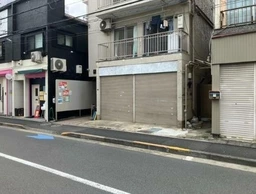 小岩駅 徒歩5分/蔵前橋通り「愛国学園前通り」交差点すぐ/1階スケルトン物件 【飲食不可】外観