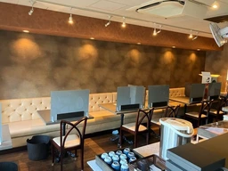 成城学園前駅から徒歩4分!飲食店の居抜き物件!!外観