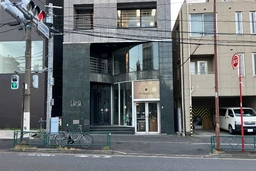 恵比寿駅 徒歩9分 現況:ダイニングバー 飲食居抜き物件 【何業も可】外観