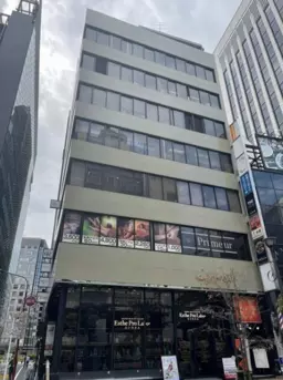 銀座駅 徒歩2分  【飲食不可】