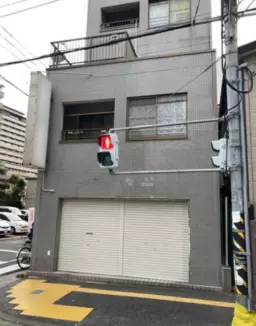 ■阪東橋駅 徒歩3分 スケルトン物件 【軽飲食応相談】外観