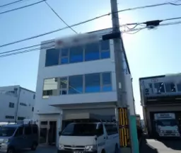 ■新羽駅 徒歩8分 現況:事務所仕様物件 【業種相談】外観