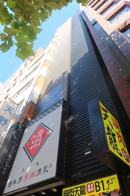 ◆新橋駅徒歩２分◆業種制限なし！◆飲食・美容系サロン・アミューズメント系・風営取得業種他ご相談可◆深夜営業可◆EVあり