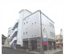 京成成田駅 徒歩10分 現況:その他 その他居抜きなど物件 【業種相談】駐車場有料3台あり（月額1台、11,000円）外観
