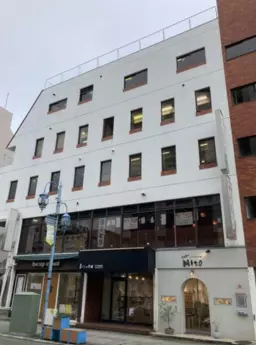 【KKM1103】大船駅徒歩圏内！1階路面店！物販店居抜き！飲食不可！外観