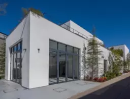 人気の下北沢エリア！出店業態は飲食のみ外観