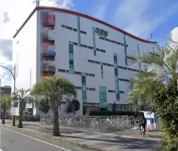 海浜幕張駅 徒歩1分 商業施設2階　スケルトン物件 【飲食相談可能】