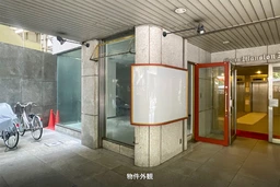 池袋駅東口周辺、乙女ロード沿い1階店舗が出ました！外観