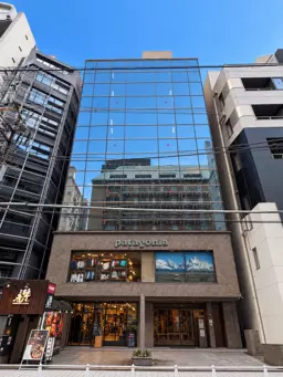 心斎橋駅 徒歩5分 61.29坪 ワンフロアワンテナント使用 スケルトン物件 【業種相談】外観