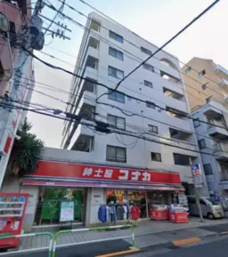◆駒込駅徒歩４分◆現況：紳士服専門店◆フロア面積85.5坪超の路面店！◆業種制限なし！重飲食、スーパーマーケットご相談可