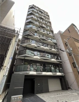 谷町四丁目駅 徒歩3分 1階路面店 スケルトン物件外観