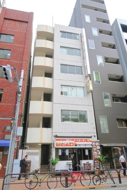 ◆秋葉原駅徒歩５分◆整体・美容系サロン・スクール他業種ご相談可能◆最上階・EVあり◆内装設備リニューアル済み！