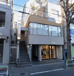 成城学園前駅 徒歩1分 スケルトン物件 【飲食不可】有名店が並ぶ駅前成城通りに面する１階路面店　視認性も◎です！