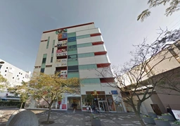 海浜幕張駅徒歩１分！大型商業内の飲食可能区画です！２階２-４区画が募集中です。外観