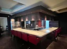 草加駅 徒歩2分 現況:鉄板焼き 飲食居抜き物件 【重飲食可】外観