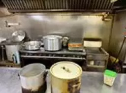 ◎上町駅 徒歩12分 セントラルキッチン居抜き物件 【業種相談】◎外観