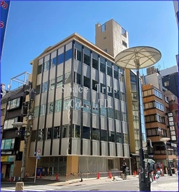 ☆『赤坂』駅 徒歩1分！一ツ木通り沿い角ビル♪《サービス店舗》