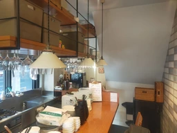 三軒茶屋駅 徒歩4分 現況:ダイニングバー 居抜き物件 【重飲食、サブリース不可】（25808）