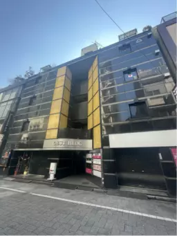 湯島駅、上野駅など仲町通りに面した１階２９坪テナント！飲食、サービス、風営、物販！業種ご相談可能【飲食相談可能】外観