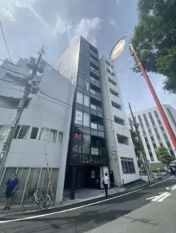 茅場町駅 徒歩1分  【飲食可】