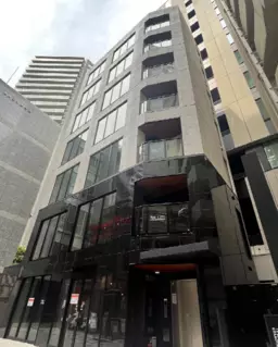 【表参道駅徒歩3分】2025年7月誕生！青山通り至近、待望の新築店舗物件