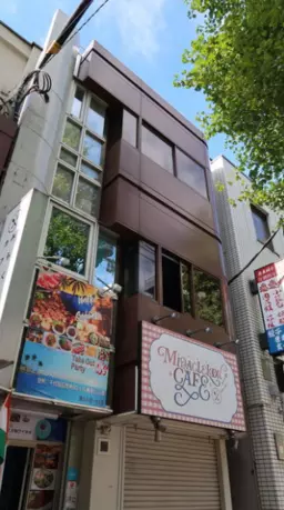 【UY1120】神保町駅徒歩4分！1階路面店！飲食可能！土日利用可能！賃料89万円