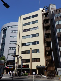 城北通り沿いに面する1階路面店舗！飲食店も相談可能です（重飲食不可）！業種はご相談ください！