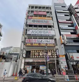 渋谷駅 徒歩3分 神宮通り沿い 8Fスケルトン物件 【飲食可】外観