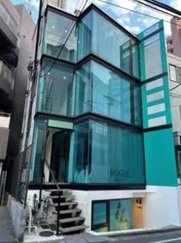 六本木駅徒歩4分 1階店舗