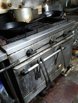 南行徳駅 徒歩3分 現況:レストラン 飲食居抜き物件 【飲食可】外観