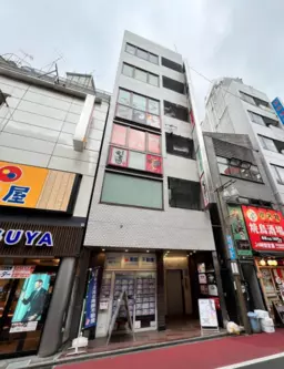 吉祥寺駅徒歩1分 駅チカ好立地のクラブ居抜き物件外観