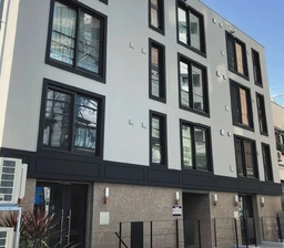 ☆ご質問や内見希望の方は【問い合わせ】からメッセージをお願い致します☆※お電話はお控えください。外観