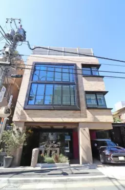 表参道駅 徒歩10分 スケルトン物件 【飲食可(重飲食不可)】