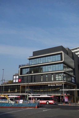 枚方市駅 徒歩1分 スケルトン物件 【飲食可】外観