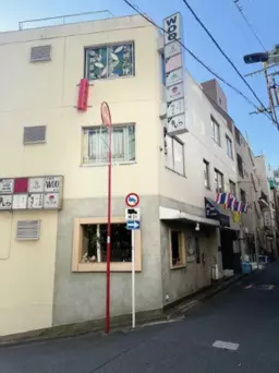 六本木駅 徒歩3分 ダイニングバー居抜き物件 【重飲食可】看板取付スペースあり / 座席数：22外観