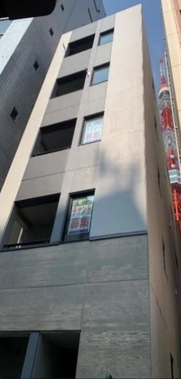 赤羽橋駅 徒歩7分◆桜田通り沿い◆土器坂に位置し東京タワーもスグ◆飲食からサービス店舗と様々な業種に対応可◆外観