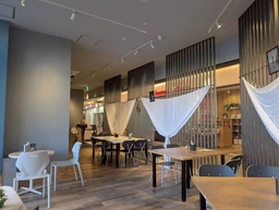 羽沢横浜国大駅から徒歩1分！洋食店の居抜き物件！外観