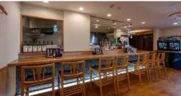 浜松町駅徒歩3分 通行量の多い通りに面した美内装のワインバル居抜き物件！外観