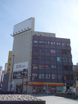 谷町六丁目駅 １番出口直結【医療関係歓迎（その他業種要相談）】