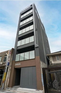 三条京阪駅 徒歩5分 スケルトン物件 １階北 【飲食可】外観